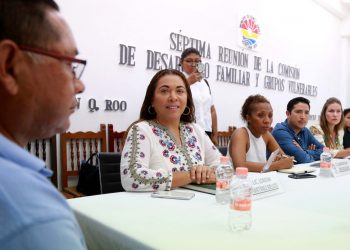 LORENA MARTÍNEZ BELLOS PROMUEVE LA BÚSQUEDA DE IDENTIDAD CANCUNENSE