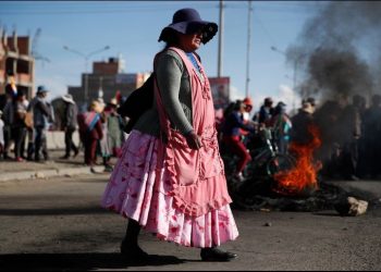 GOBIERNO INTERINO Y ONU BUSCAN PACIFICAR A BOLIVIA