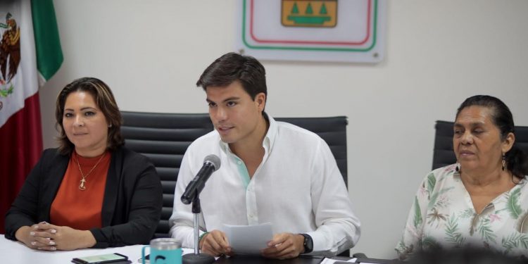 Le responde Gustavo Miranda a Secretario de Gobierno de Campeche Pedro Armentía Lopez