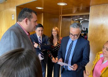 ENCABEZA EDGAR GASCA GESTIONES EN LA CIUDAD DE MÉXICO POR RECURSOS PARA HOSPITALES