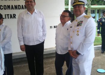 ACUDE DELEGADO DEL GOBIERNO FEDERAL A CEREMONIA DE CAMBIO DE MANDO MILITAR