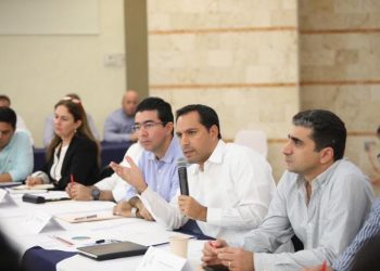 LOS MOMENTOS DE RETOS FINANCIEROS SON TIEMPOS DE OPORTUNIDAD Y DE TRABAJO EN UNIDAD:  MAURICIO VILA
