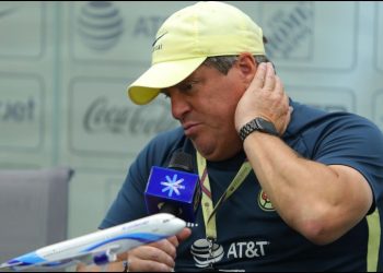 MIGUEL HERRERA RECONOCE REGAÑO DE EMILIO AZCÁRRAGA