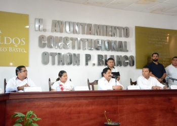 REPRUEBAN A OTHONIEL