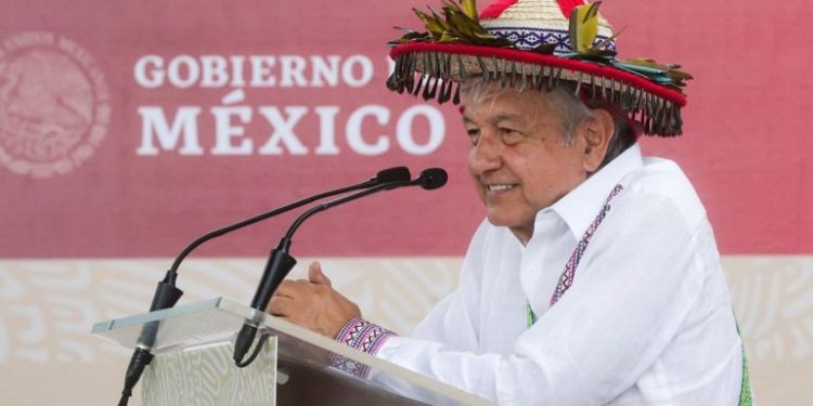 SI PRIORIZAR A INDÍGENAS ES SER RACISTA, QUE ME APUNTEN EN LA LISTA: LÓPEZ OBRADOR