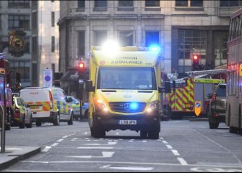 UN DETENIDO, TRAS UN INCIDENTE CON UN CUCHILLO CERCA DEL PUENTE DE LONDRES