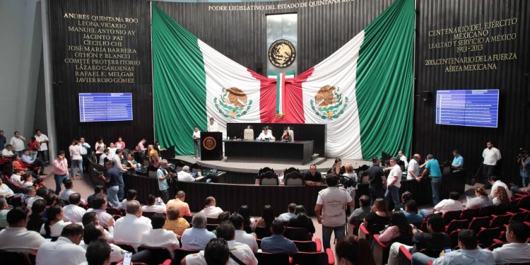 DIPUTADOS SOLICITAN DISMINUCIÓN DE IVA PARA QUINTANA ROO