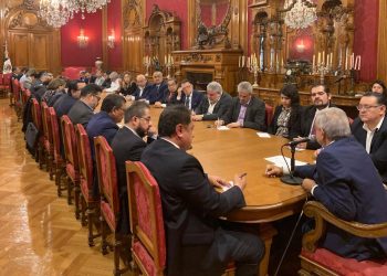 REITERA AMLO A  SERVIDORES PÚBLICOS, “NADA DE ANDAR EN ASUNTOS PARTIDISTAS”