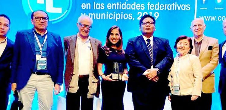 RECIBE MARA  GALARDÓN DE  CONEVAL POR  BUENAS PRÁCTICAS