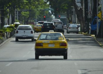 ALERTA SECRETARÍA DE MOVILIDAD SOBRE TAXIS PIRATAS