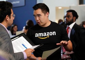 AMAZON SUMA 250 MIL NUEVOS EMPLEOS POR VENTAS DECEMBRINAS