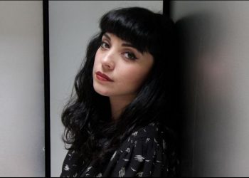 ANUNCIAN ACCIONES CONTRA MON LAFERTE POR DICHOS CONTRA POLICÍAS CHILENOS