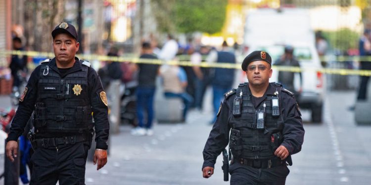 CONFIRMAN CINCO MUERTOS POR BALACERA CERCA DE PALACIO NACIONAL