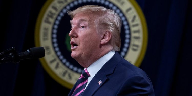 DAN LUZ VERDE A JUICIO POLÍTICO CONTRA TRUMP