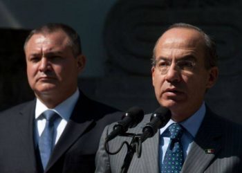 DESVÍO DE SEGOB A FAMILIA DE GARCÍA LUNA, EN GOBIERNO DE CALDERÓN: AMLO
