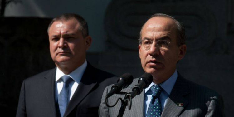 DESVÍO DE SEGOB A FAMILIA DE GARCÍA LUNA, EN GOBIERNO DE CALDERÓN: AMLO
