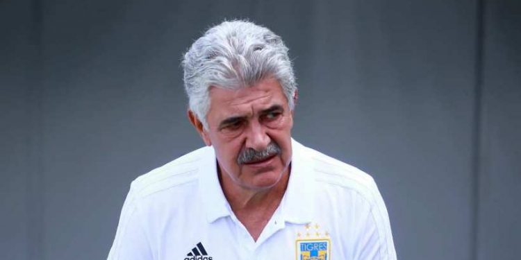 EL “TUCA” SE VA CON UNA FRUSTRACIÓN EXTREMA