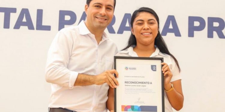 ESTUDIANTES UNIVERSITARIOS SE SUMAN A LA ESTRATEGIA PARA PREVENIR EL EMBARAZO ENTRE ADOLESCENTES EN YUCATÁN