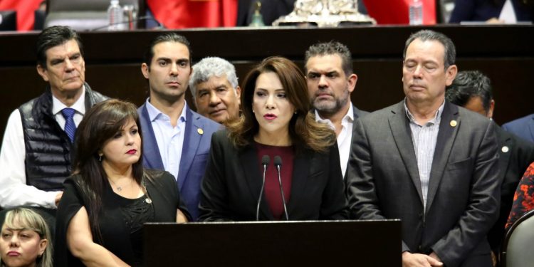 APRUEBAN AMPLIAR PRÓRROGA INDEFINIDA A DECRETO DE IMPORTACIÓN EN LA FRONTERA NORTE