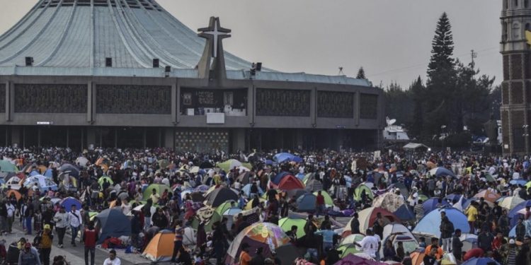 LA BASÍLICA DE GUADALUPE ESPERA A MÁS DE 10 MILLONES DE PEREGRINOS