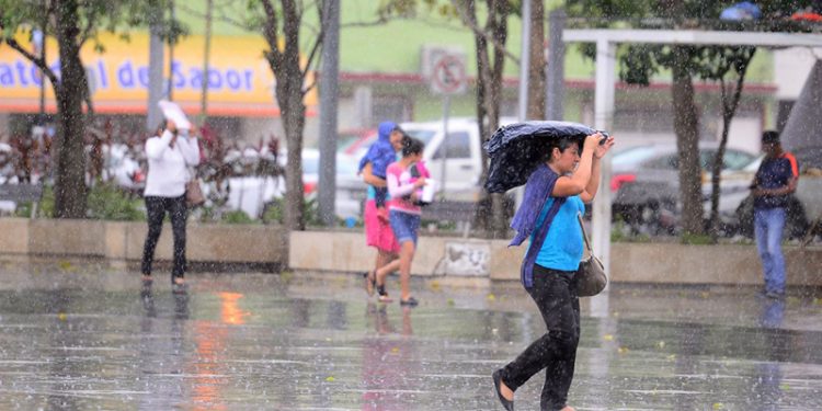 LLUVIAS DE 250 MILÍMETROS PODRÍAN REGISTRARSE HOY EN TABASCO: PROTECCIÓN CIVIL