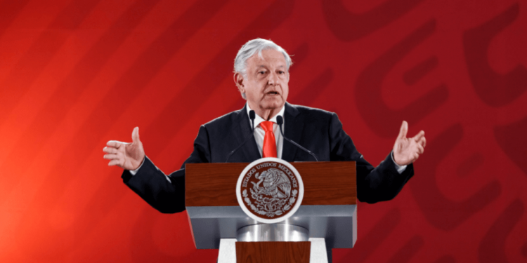 LÓPEZ OBRADOR INVITA A GOBERNADORES PARARSE TEMPRANO PARA ATENDER INSEGURIDAD