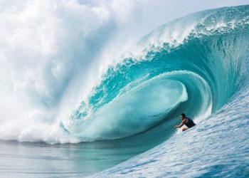 PRUEBAS DE SURF DE PARÍS 2024 SERÁN EN TAHITÍ