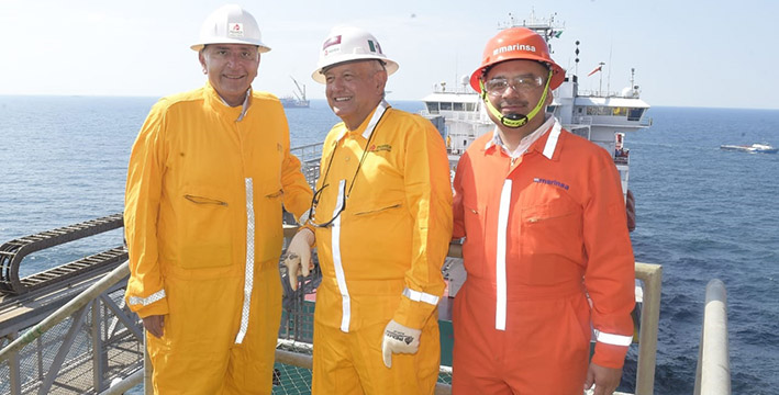 RECORRE AMLO PLATAFORMA XIKIN, UBICADO EN AGUAS DEL GOLFO DE MÉXICO