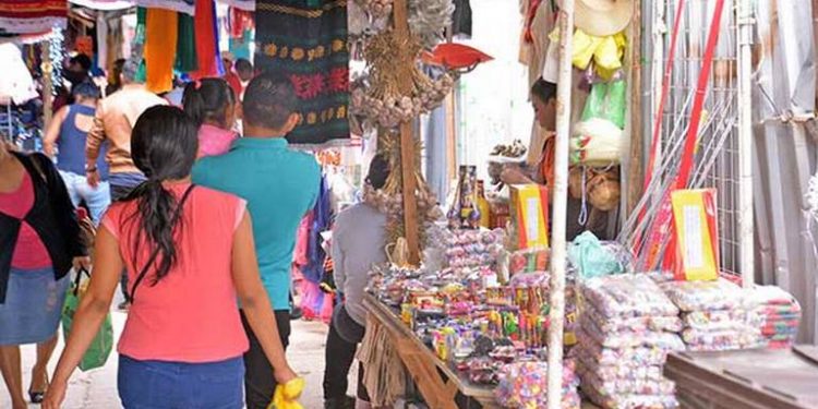 RETIRARÁ CENTRO PUESTOS ILEGALES DE PIROTECNIA