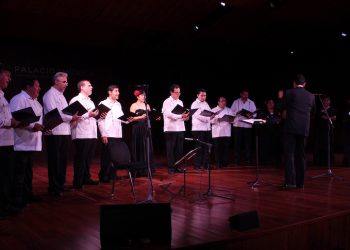 SONIDOS NAVIDEÑOS VIBRARÁN EN EL TEATRO «PEÓN CONTRERAS»