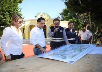 SUPERVISA MAURICIO VILA DOSAL ÚLTIMOS DETALLES DEL CENTRO CULTURAL LA IBÉRICA