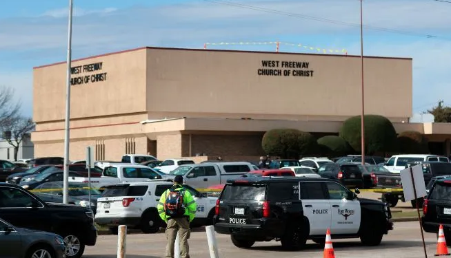 TIROTEO EN IGLESIA DE TEXAS DEJA DOS MUERTOS