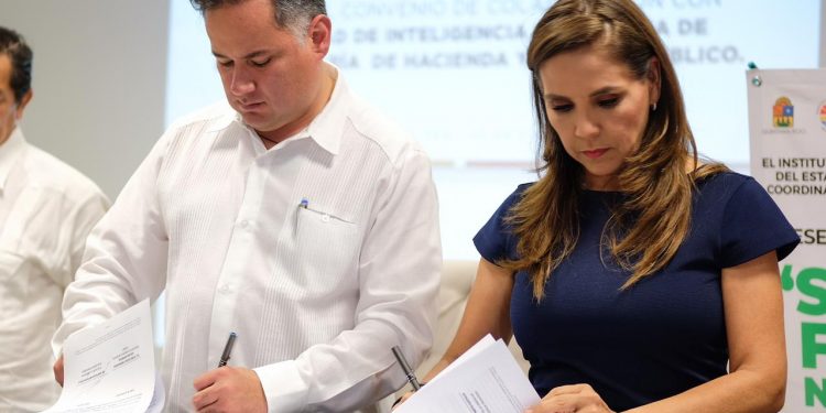 MARA SUSCRIBE PRIMER CONVENIO EN MÉXICO ENTRE UIF Y UN AYUNTAMIENTO