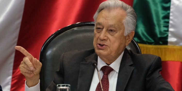 SFP EXONERA A MANUEL BARTLETT AL NO ENCONTRAR PRUEBAS DE CONFLICTO DE INTERÉS