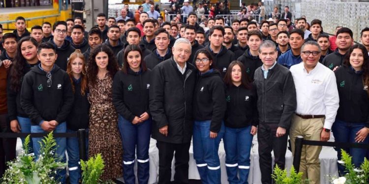 ANUNCIAN AUMENTO A BECA PARA JÓVENES