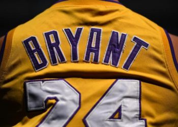 BAD BUNNY LANZA «6 RINGS», EN HOMENAJE A KOBE BRYANT