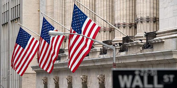 ECONOMÍA DE EU CRECE 2.3% EN 2019, POR ABAJO DE LA META DE TRUMP