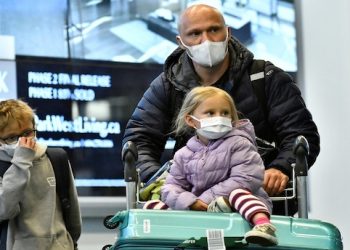 EL VIRUS CHINO LLEGA A FRANCIA CON TRES CASOS CONFIRMADOS