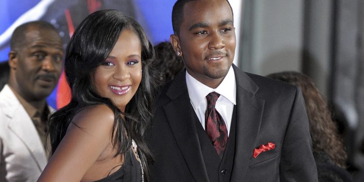 FALLECE POR SOBREDOSIS EX NOVIO DE LA HIJA DE WHITNEY HOUSTON