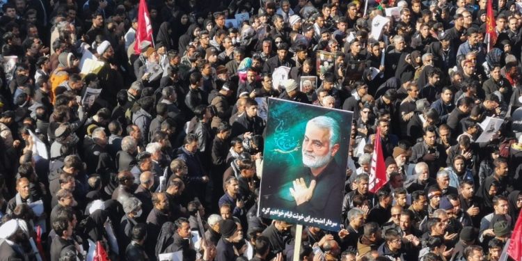 IRÁN DESIGNA COMO TERRORISTAS A TODAS LAS FUERZAS ARMADAS DE EU