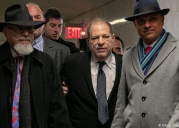 LA FISCALÍA PRESENTA A HARVEY WEINSTEIN COMO UN «EXPERTO» DEPREDADOR SEXUAL