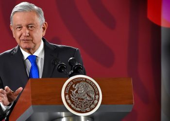 LÓPEZ OBRADOR PIDE UNIDAD PARA TRANSFORMAR AL PAÍS