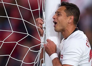NEGOCIACIONES POR «CHICHARITO» LLEGAN A FASE FINAL, ANUNCIA SEVILLA