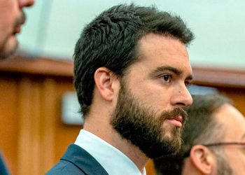 NIEGAN PERMISO A PABLO LYLE PARA VIAJAR A MÉXICO