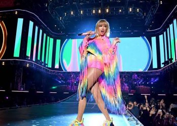 TAYLOR SWIFT SERÁ GALARDONADA POR SU APOYO A COMUNIDAD LGBT+