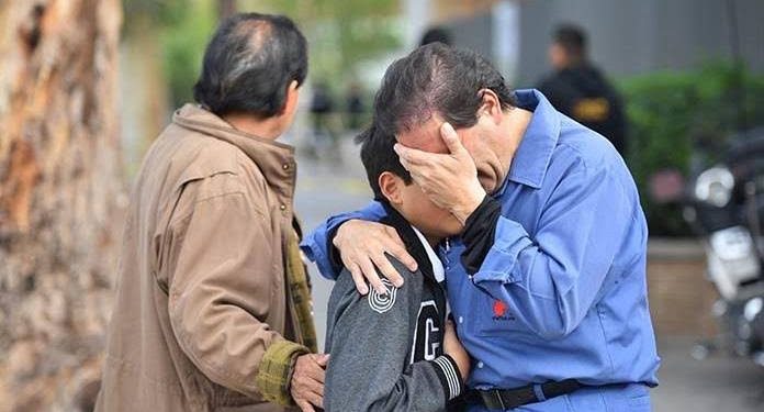 «TODOS CORRÍAN Y LLORABAN»: LAS VOCES DE LOS PADRES TRAS EL TIROTEO