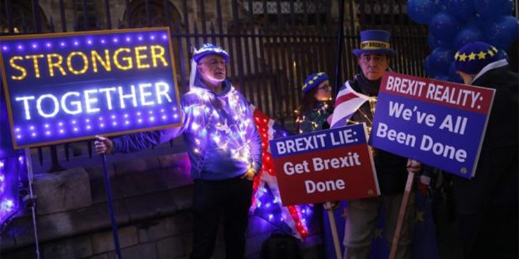 VE JOHNSON UN “NUEVO AMANECER” EN EL REINO UNIDO