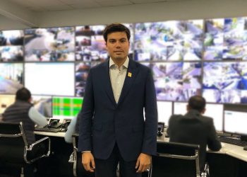 DIPUTADO GUSTAVO MIRANDA SE REUNE EN DIVERSOS C4 PRIVADOS PARA LA BUSQUEDA DE NUEVAS TECNOLOGÍAS DE SEGURIDAD EN EL ESTADO