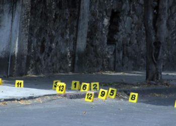 COMANDO ARMADO IRRUMPE EN BODA EN CELAYA; MATAN A NOVIA Y SECUESTRAN A NOVIO