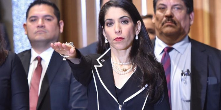 FISCAL DE VERACRUZ RECONOCE PARENTESCO CON «LA JEFA», OPERADORA DE «LOS ZETAS»